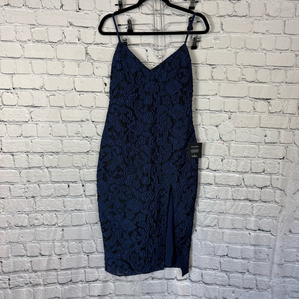 Lulu's NWT Navy Blue Rose Black Contrast Lace Midi Dress Front Slit Size Medium